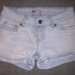 LEVI'S Shorty Short light wash folded cuff size 1